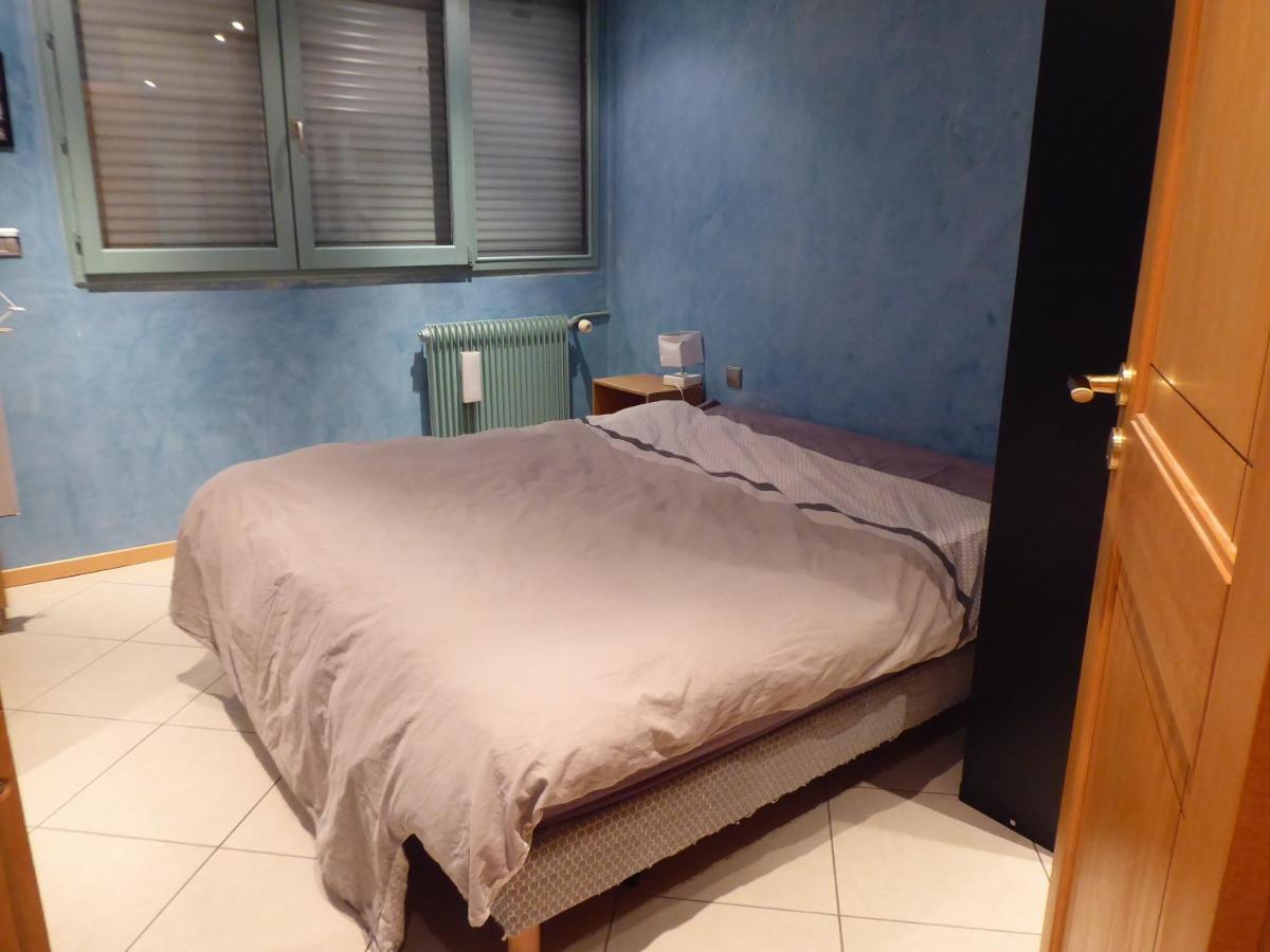 Chambre Dans Un Appartement Annecy Gare-Centre Ngoại thất bức ảnh